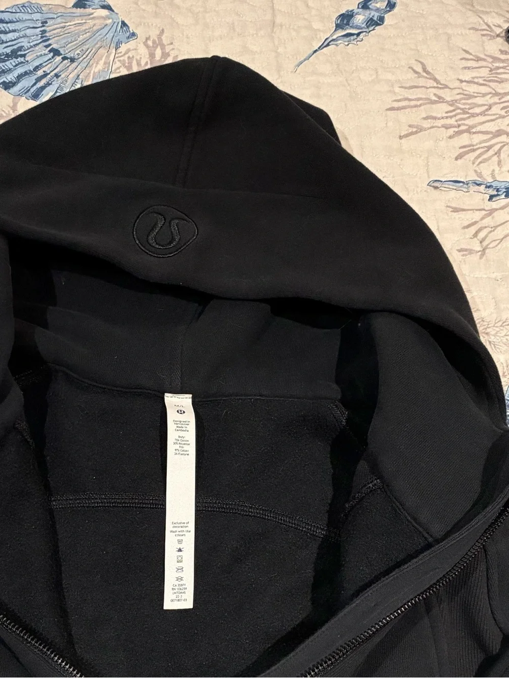 lululemon athletica Black Half-Zip Hoodie - Picture 5 of 5